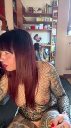 Dancing_w_Vale webcam cam4 model stream image