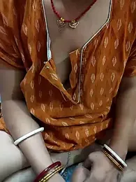 COUPLLE_VILLAGE webcam model stream image