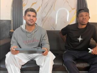 Jean & Gregor webcam model stream image