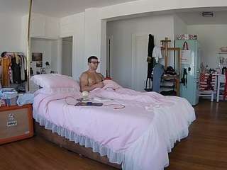 voyeurcam-celticiron-02 webcam camsoda model stream image