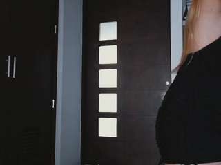 tarawhite webcam model stream image