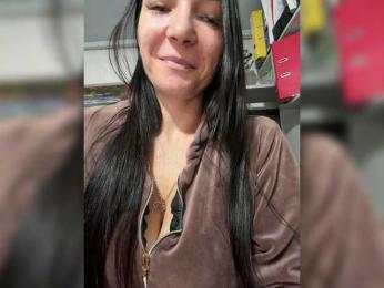 Lisa2016 webcam model stream image