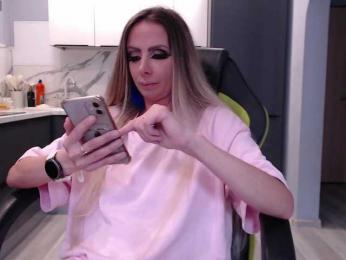 blondalina webcam bongacams model stream image
