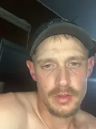 Midwestalpha webcam model stream image