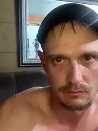 Midwestalpha webcam model stream image