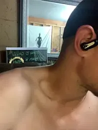 Midwestalpha webcam model stream image
