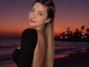 AlmaShannon webcam livejasmin model stream image