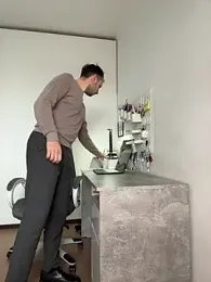 Lovebackground webcam model stream image