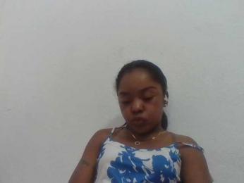 Elysa7 webcam model stream image