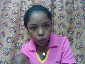Elysa7 webcam model stream image