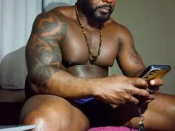 mrbrown_strong webcam model stream image