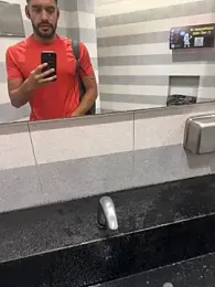 Leon__Hart_ webcam model stream image