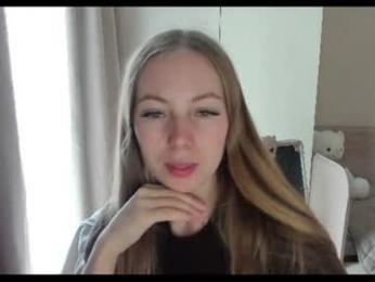 tixxxy webcam model stream image