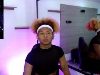 ashleysofiathenison webcam model stream image