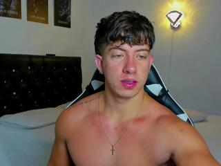 Sean Cruise webcam model stream image