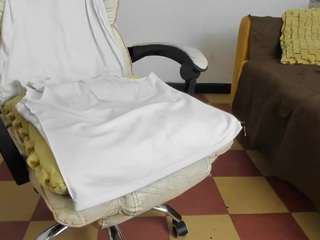 mike-guzman webcam model stream image