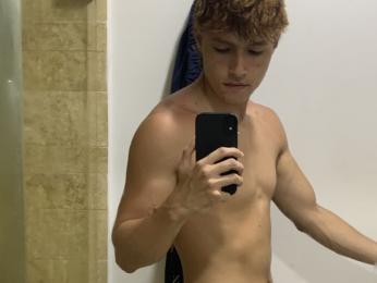 LiamAndrewz webcam model stream image