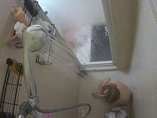 voyeurcam-baileybase-shower webcam model stream image
