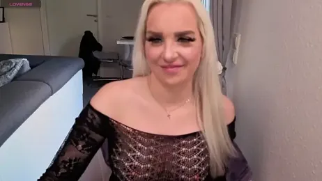 MIA-XXX webcam model stream image