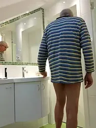 Oldmenhot66 webcam model stream image