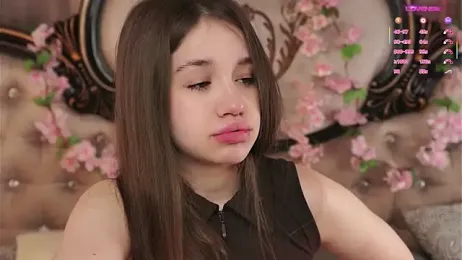 AmiLewis webcam stripchat model stream image