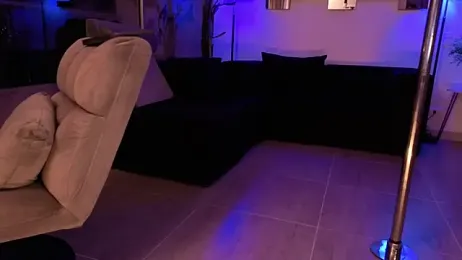 mandi4pole_ webcam model stream image