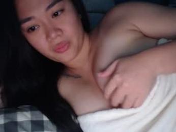 sexypenguin13 webcam chaturbate model stream image