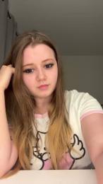 lulustrawbs webcam model stream image