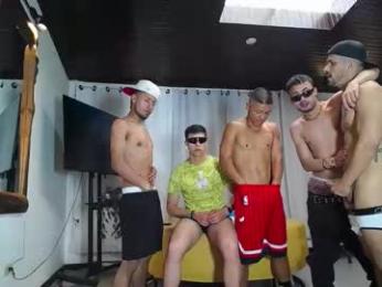 1pushman webcam model stream image