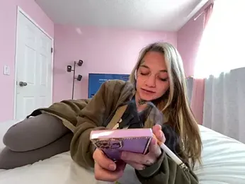 chloetease webcam model stream image
