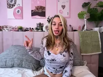 chloetease webcam model stream image