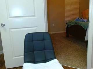 tighttinymilf webcam model stream image