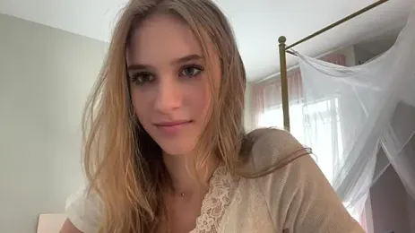 LynellMilleson webcam stripchat model stream image
