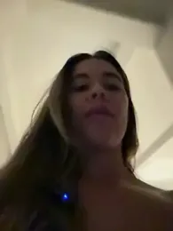 Emilia_Bakerr webcam model stream image