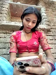 R_Roshni webcam model stream image