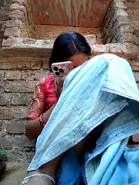 R_Roshni webcam model stream image