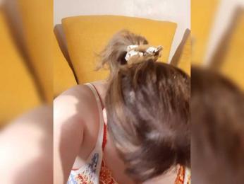 StefanyMellow3 webcam model stream image