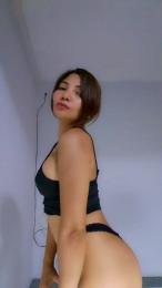 Moon6744 webcam model stream image