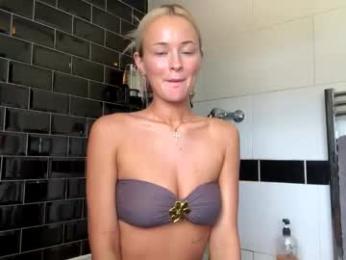 lilaxoxox webcam model stream image