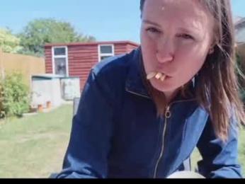 eatmypie69 webcam model stream image