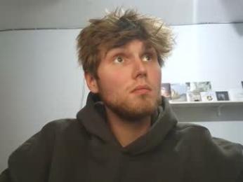 bigskinnyboyshh webcam chaturbate model stream image