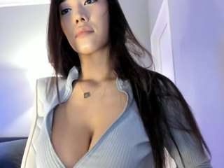 akura011 webcam model stream image
