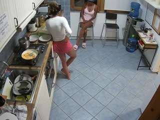 voyeurcam-julmodels-kitchen-2 webcam model stream image