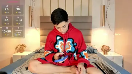 Maxi_little webcam model stream image