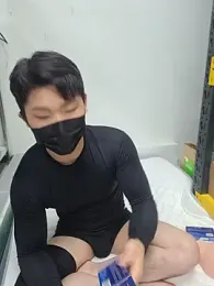 kr_tory webcam model stream image