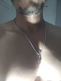 Rounakthakur webcam model stream image