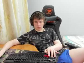 iliaskrislove webcam chaturbate model stream image