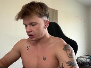 Knox Savage webcam model stream image