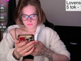 Sexy-Sweets webcam model stream image