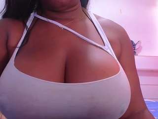greatnipplesxxx webcam model stream image